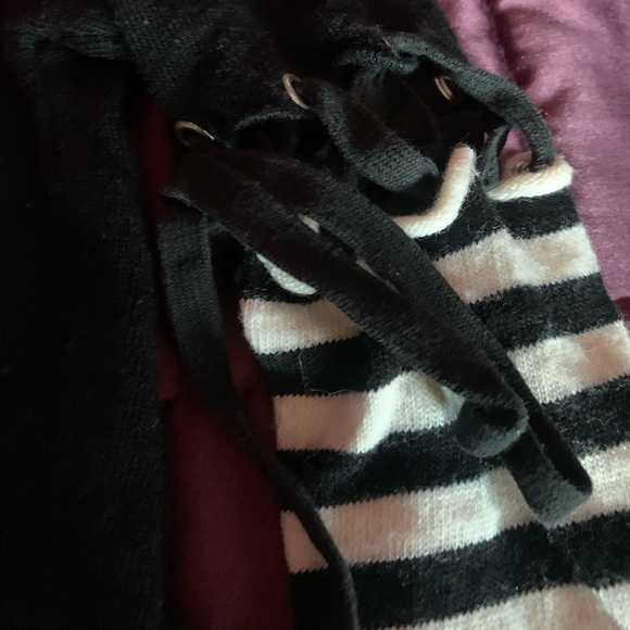 D&G / Dolce & Gabbana - Modern Mohair Turtleneck - Picture 2 of 6